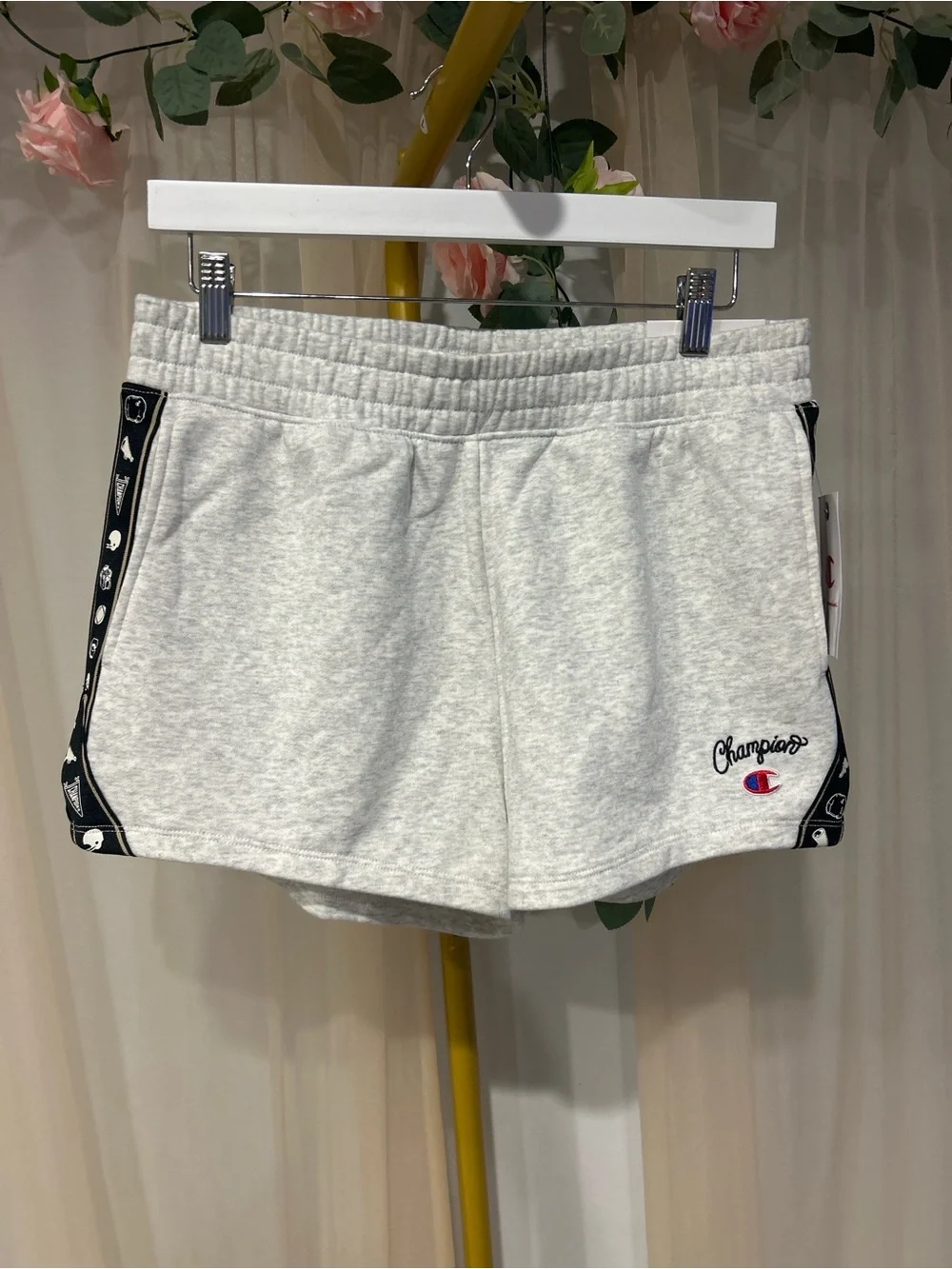 NWT Champion Logo Tape Fleece Shorts Ash Heather Gray Cotton Blend Size M